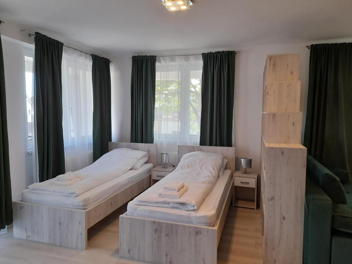 Orion Panzio Bed & Breakfast Hajduszoboszlo Luaran gambar