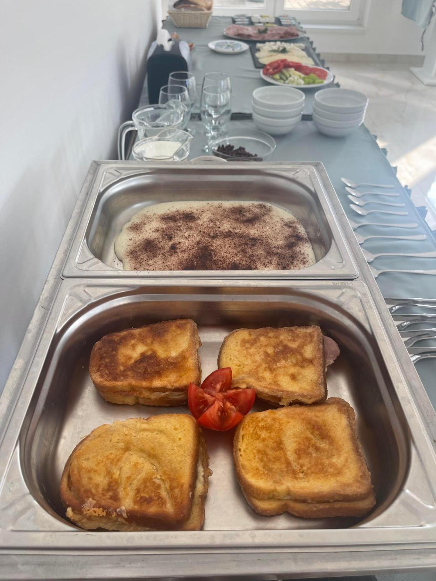 Orion Panzio Bed & Breakfast Hajduszoboszlo Luaran gambar