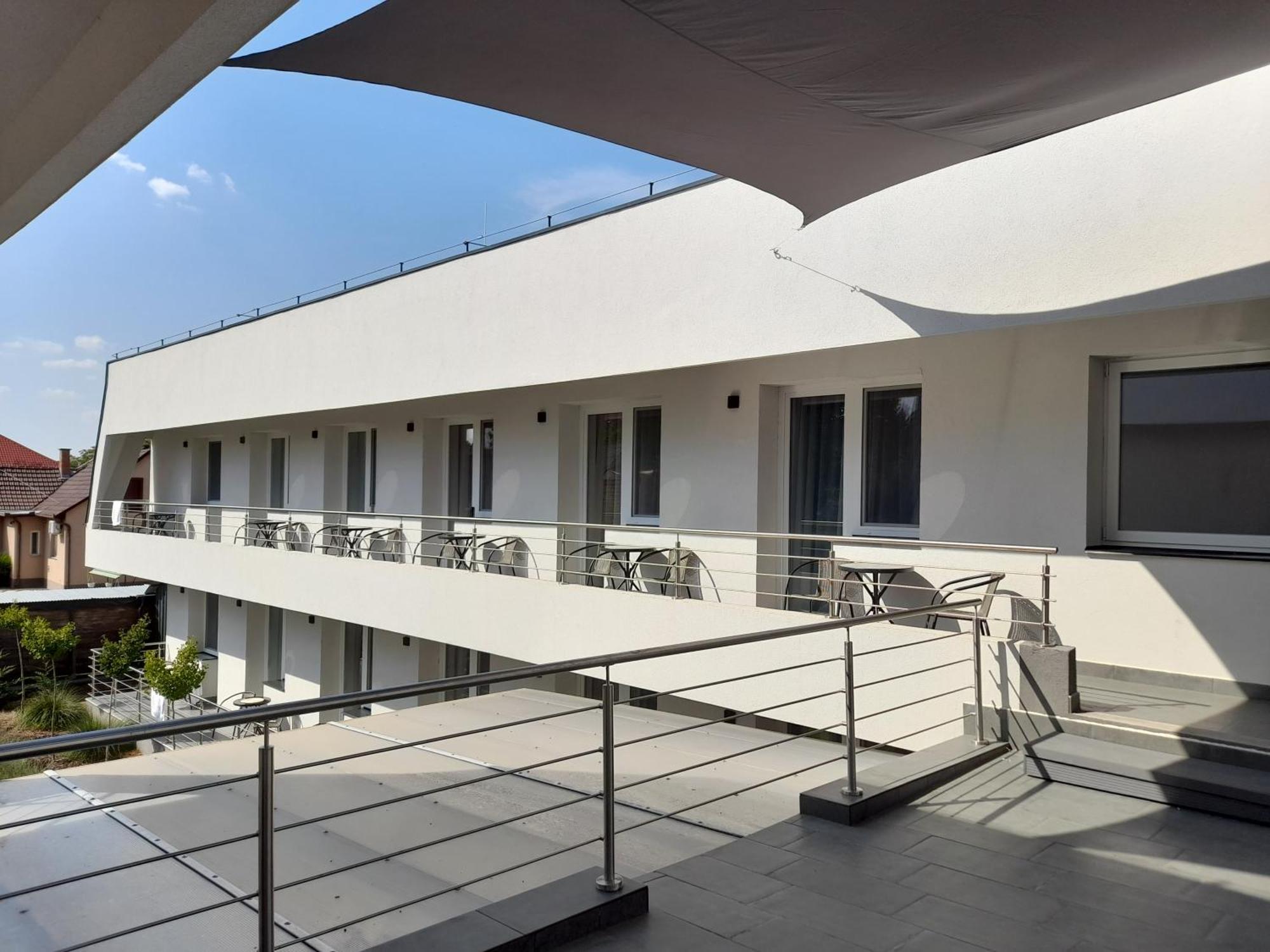 Orion Panzio Bed & Breakfast Hajduszoboszlo Luaran gambar